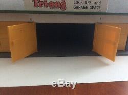 Vintage Tri-ang Toys Lock Ups And Garage Space Timber Plastic Spot On Diecast