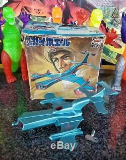 Vintage Ultraman Taro Ship Bullmark MiB Windup Toy