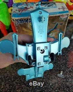 Vintage Ultraman Taro Ship Bullmark MiB Windup Toy