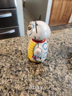 Vintage WORKING 1968 Marx Moon Creature Tin Wind Up Toy #942 and Helicopter