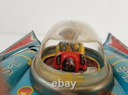 Vintage Yanoman Space Scout S-17 battery operated tin space toy Japan, spares