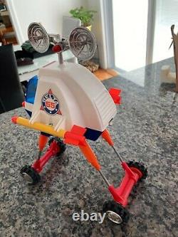 Vintage Yonezawa Battery Operated Delta 55 Lunar Explorer Space Toy Working