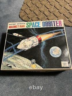 Vintage Yonezawa Tin/plastic Magnet Rail Space Orbiter New In Box