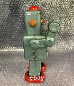 Vintage Yonezawa Winky Robot blue / silver wind-up tin walker toy space Japanese
