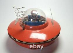 Vintage Yoshiya Kobe Yoko Flying Saucer + Space Pilot Tin Toy Battery Op Japan