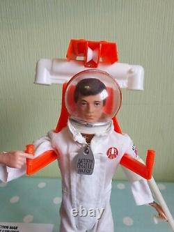 Vintage action man ORIGINAL RARE SPACE EXPLORER FIGURE COMPLETE NICE