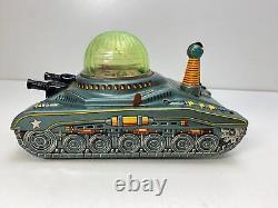 Vintage tin litho Daiya LOOPING SPACE TANK excellent working condition