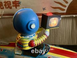 Vintage working Tin Litho/box ME777 Televiboat Space Toy. Made In China 1970s