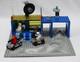 Vntg 1979 Lego Set 493 Space Command Center with Moon Crater Plate Version 3 Figs