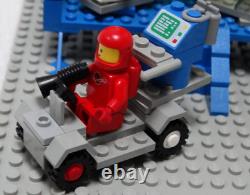 Vntg 1979 Lego Set 493 Space Command Center with Moon Crater Plate Version 3 Figs