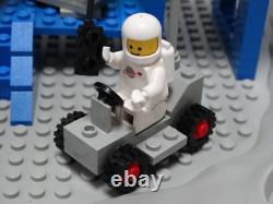 Vntg 1979 Lego Set 493 Space Command Center with Moon Crater Plate Version 3 Figs