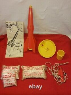 Vtg 1950s Aurora Interceptor Missile Toy with Box Atomic Space Rocket Complete