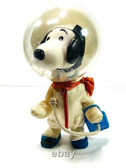 Vtg 1969 Snoopy Astronaut Space NASA Doll Toy COMPLETE nice SEE PICS Peanuts