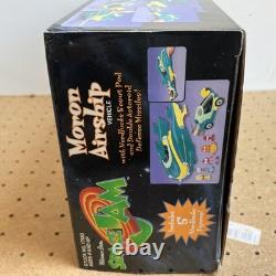 Vtg 1996 Warner Bros. Space Jam Moron Airship Vehicle Toy. NEW never Used