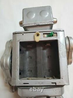 Vtg Battery Operated Tin Plated Metal House Japan Super Space Giant Robot