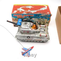 Vtg Cragstan 30213 Space Patrol Tank Battery Op Tin Toy Working in Original Box