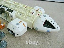 Vtg Mattel SPACE 1999 EAGLE 1 SPACE SHIP 95% Complete Whiteness Restored #204