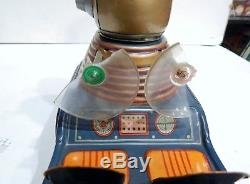 Vtg Nomura Japan Tin Toy Robby Robot Space Patrol Battery Operated
