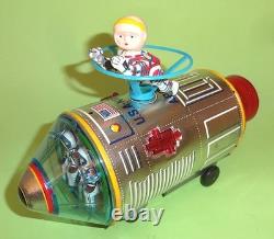 Vtg SPACE CAPSULE with FLOATING ASTRONAUT TIN LITHO BOXED MODERN TOYS JAPAN 1960's