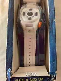 Vtg Sears Roebuck Space Wrist Radio #51055 With Box Made In Hong Kong Sci If