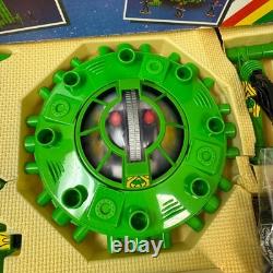 Vtg c. 1980s BRITAINS Deetail Space #9148 ALIENS DELUXE BOXED SET with Spaceship