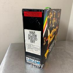 Vtg c. 1980s BRITAINS Deetail Space #9148 ALIENS DELUXE BOXED SET with Spaceship