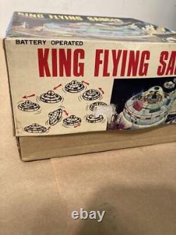 Yoshiya KING FLYING SAUCER Space X-081 Vintage Tin Toy Junk